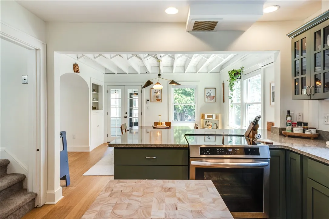 234 Main Street, Owego, New York 13827, Owego, New York 13827, 4 Bedrooms Bedrooms, 9 Rooms Rooms,2 BathroomsBathrooms,Residential,Closed,234 Main Street, Owego, New York 13827,0,R1637670