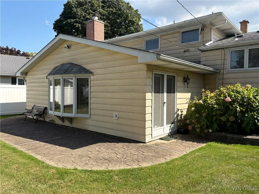 66 Willowgrove Court, Tonawanda, New York 14150, Tonawanda, New York 14150, 4 Bedrooms Bedrooms, 8 Rooms Rooms,1 BathroomBathrooms,Residential,Closed,66 Willowgrove Court, Tonawanda, New York 14150,0,B1637348