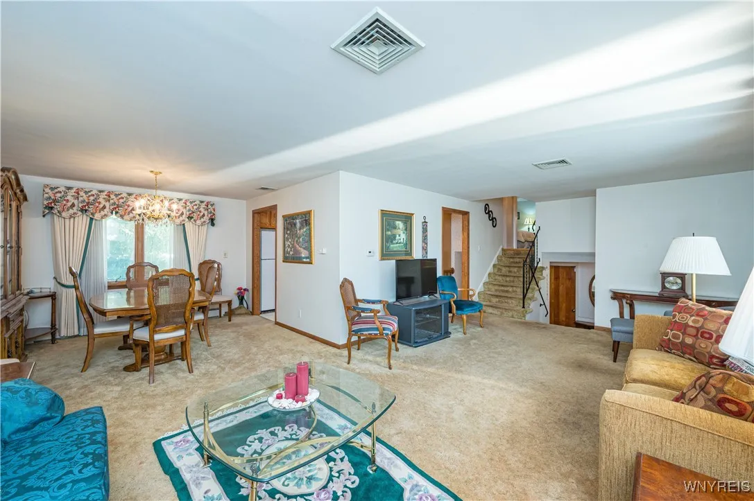 66 Willowgrove Court, Tonawanda, New York 14150, Tonawanda, New York 14150, 4 Bedrooms Bedrooms, 8 Rooms Rooms,1 BathroomBathrooms,Residential,Closed,66 Willowgrove Court, Tonawanda, New York 14150,0,B1637348