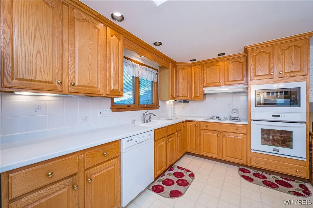 66 Willowgrove Court, Tonawanda, New York 14150, Tonawanda, New York 14150, 4 Bedrooms Bedrooms, 8 Rooms Rooms,1 BathroomBathrooms,Residential,Closed,66 Willowgrove Court, Tonawanda, New York 14150,0,B1637348