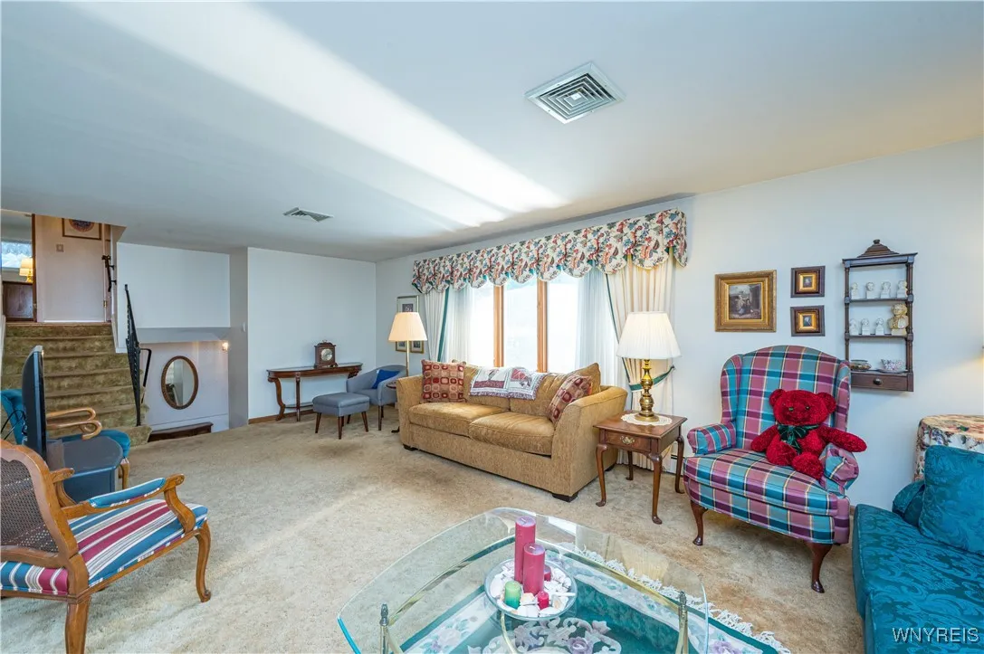 66 Willowgrove Court, Tonawanda, New York 14150, Tonawanda, New York 14150, 4 Bedrooms Bedrooms, 8 Rooms Rooms,1 BathroomBathrooms,Residential,Closed,66 Willowgrove Court, Tonawanda, New York 14150,0,B1637348