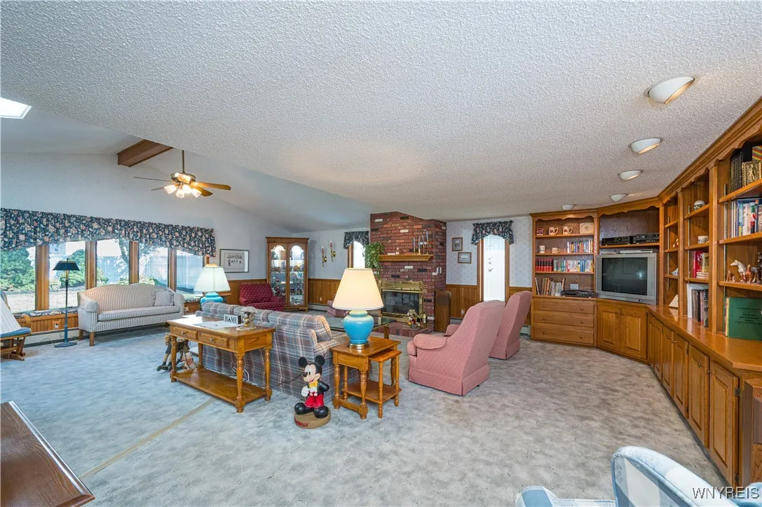 66 Willowgrove Court, Tonawanda, New York 14150, Tonawanda, New York 14150, 4 Bedrooms Bedrooms, 8 Rooms Rooms,1 BathroomBathrooms,Residential,Closed,66 Willowgrove Court, Tonawanda, New York 14150,0,B1637348