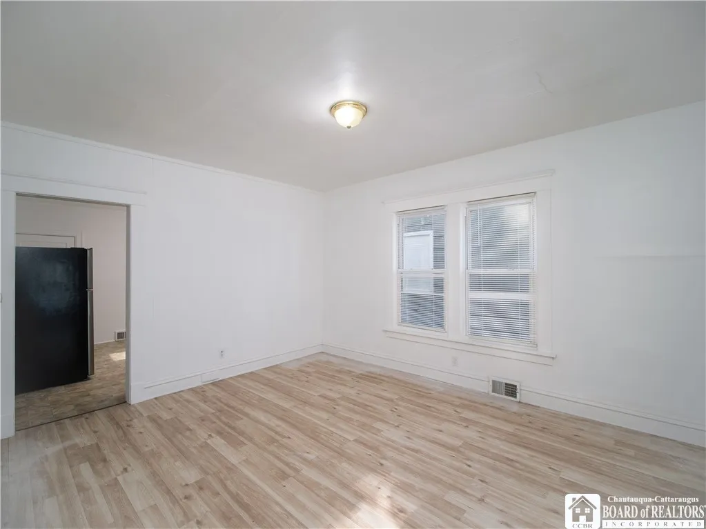 123 Maple Avenue, Dunkirk, New York 14048, Dunkirk, New York 14048, 4 Bedrooms Bedrooms, ,2 BathroomsBathrooms,Residential,Closed,123 Maple Avenue, Dunkirk, New York 14048,0,R1637676