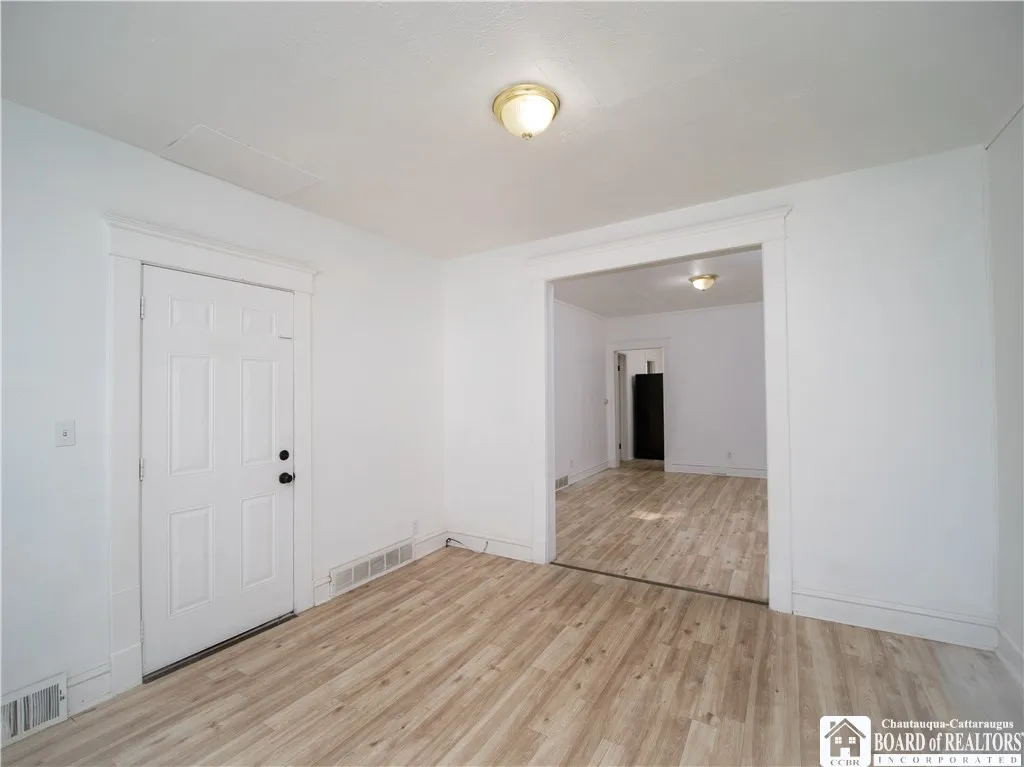 123 Maple Avenue, Dunkirk, New York 14048, Dunkirk, New York 14048, 4 Bedrooms Bedrooms, ,2 BathroomsBathrooms,Residential,Closed,123 Maple Avenue, Dunkirk, New York 14048,0,R1637676