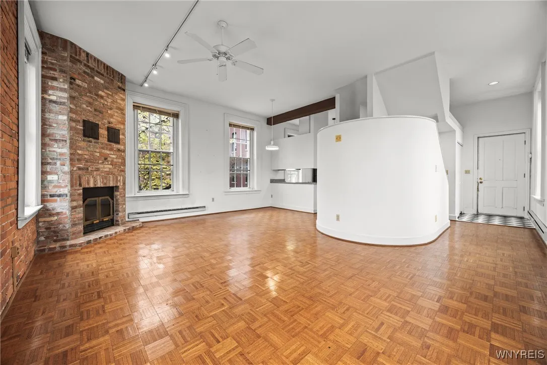 125 Edward Street 1j, Buffalo, New York 14201, Buffalo, New York 14201, 2 Bedrooms Bedrooms, 5 Rooms Rooms,1 BathroomBathrooms,Residential,For Sale,125 Edward Street 1j, Buffalo, New York 14201,0,B1637723