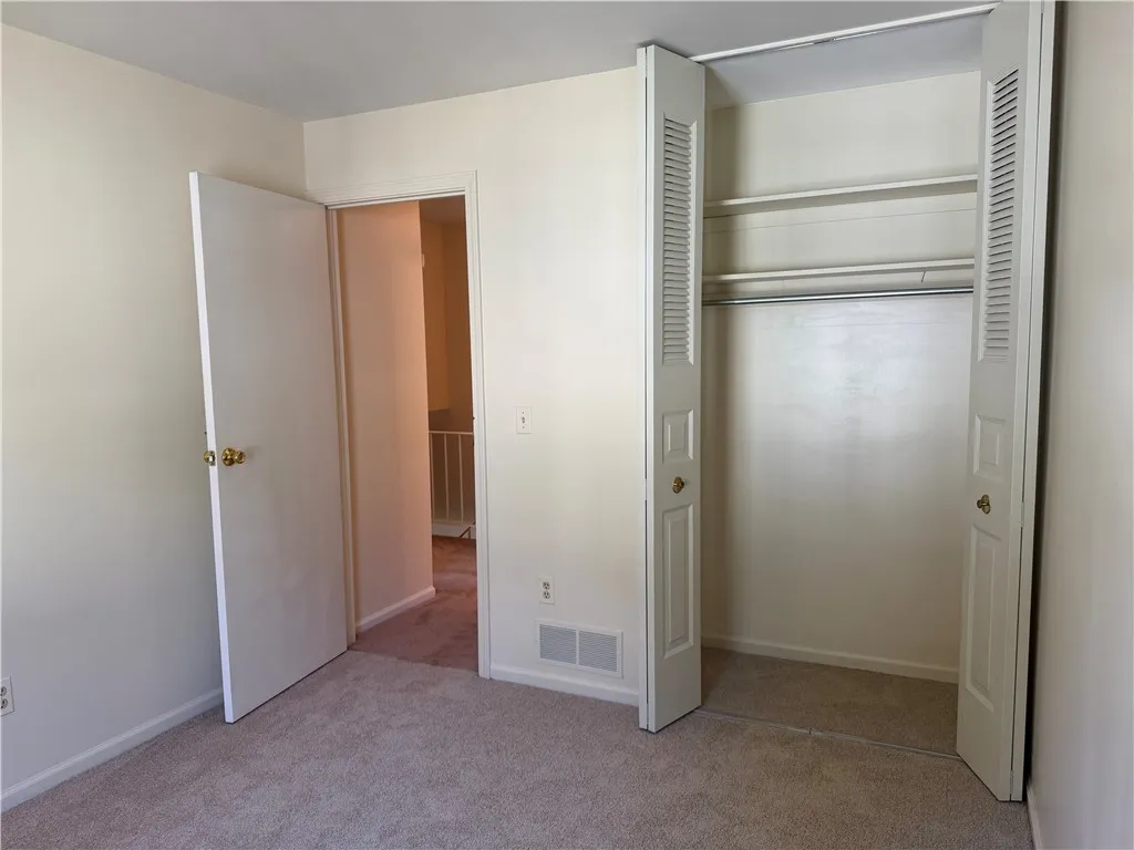 32 Heron Way North, Perinton, New York 14450, Perinton, New York 14450, 2 Bedrooms Bedrooms, 4 Rooms Rooms,1 BathroomBathrooms,Residential,Closed,32 Heron Way North, Perinton, New York 14450,0,R1637436
