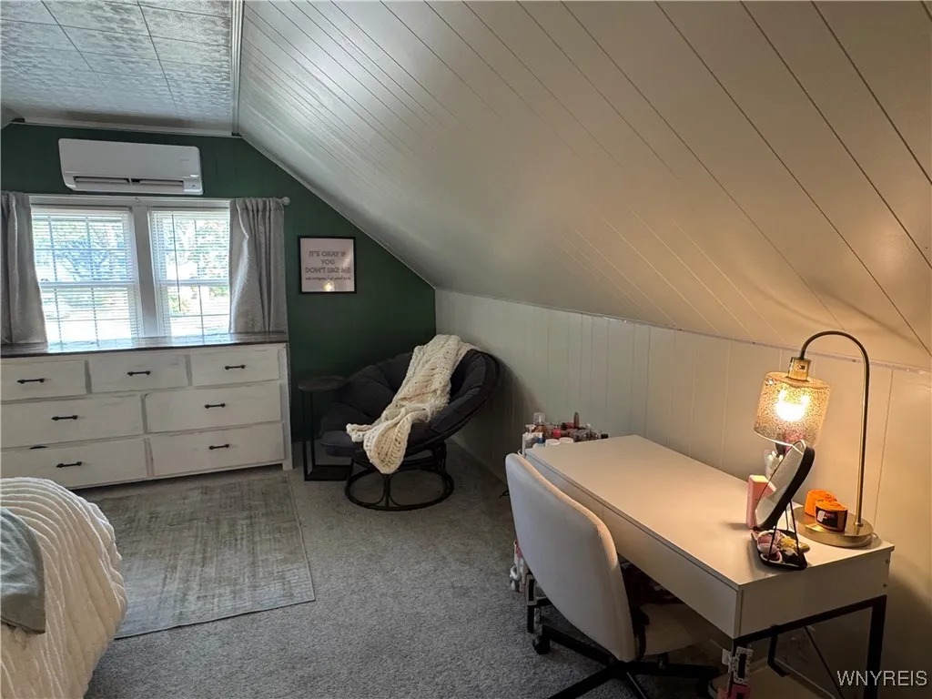 88 Elsie Lane, Grand Island, New York 14072, Grand Island, New York 14072, 3 Bedrooms Bedrooms, 8 Rooms Rooms,1 BathroomBathrooms,Residential,For Sale,88 Elsie Lane, Grand Island, New York 14072,0,B1637595