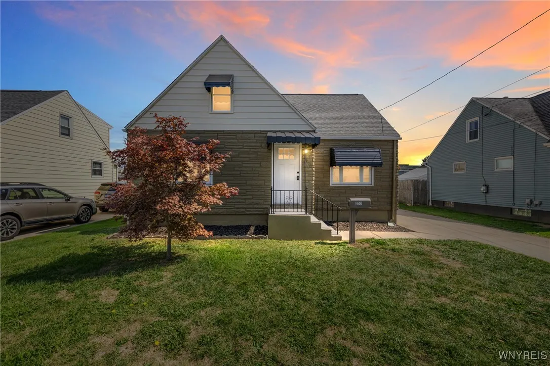 253 North Meadowbrook Parkway, Cheektowaga, New Yo, Cheektowaga, New York 14206, 4 Bedrooms Bedrooms, 6 Rooms Rooms,1 BathroomBathrooms,Residential,Closed,253 North Meadowbrook Parkway, Cheektowaga, New Yo,0,B1637630
