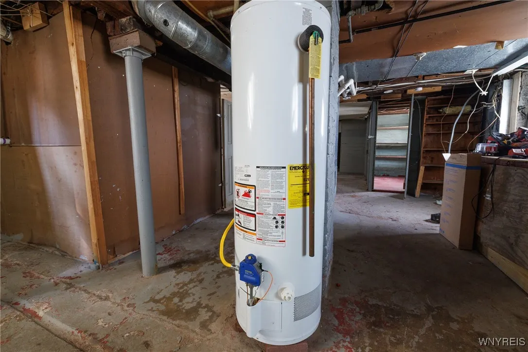 105 Dorris Avenue, Buffalo, New York 14215, Buffalo, New York 14215, 4 Bedrooms Bedrooms, 6 Rooms Rooms,1 BathroomBathrooms,Residential,Closed,105 Dorris Avenue, Buffalo, New York 14215,0,B1637623