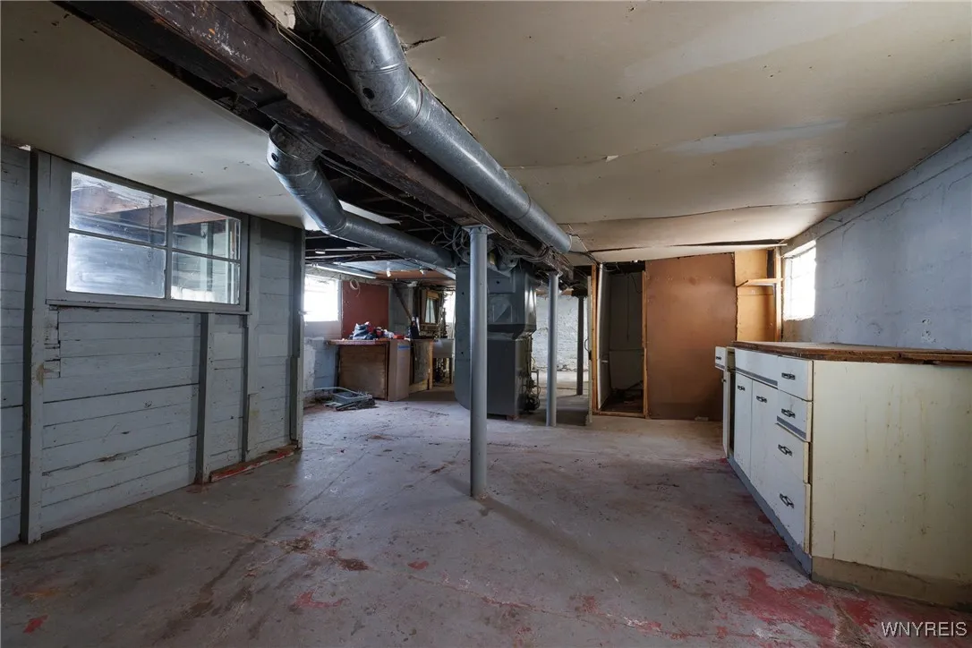 105 Dorris Avenue, Buffalo, New York 14215, Buffalo, New York 14215, 4 Bedrooms Bedrooms, 6 Rooms Rooms,1 BathroomBathrooms,Residential,Closed,105 Dorris Avenue, Buffalo, New York 14215,0,B1637623