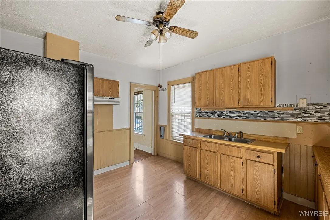 105 Dorris Avenue, Buffalo, New York 14215, Buffalo, New York 14215, 4 Bedrooms Bedrooms, 6 Rooms Rooms,1 BathroomBathrooms,Residential,Closed,105 Dorris Avenue, Buffalo, New York 14215,0,B1637623