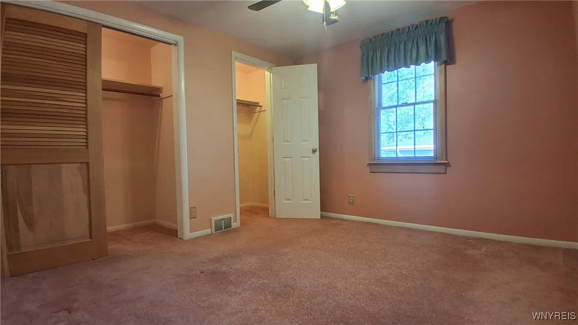 1552 East Park Road, Grand Island, New York 14072, Grand Island, New York 14072, 3 Bedrooms Bedrooms, 7 Rooms Rooms,1 BathroomBathrooms,Residential,Closed,1552 East Park Road, Grand Island, New York 14072,0,B1637764