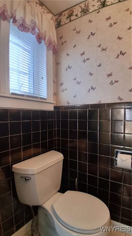 1552 East Park Road, Grand Island, New York 14072, Grand Island, New York 14072, 3 Bedrooms Bedrooms, 7 Rooms Rooms,1 BathroomBathrooms,Residential,Closed,1552 East Park Road, Grand Island, New York 14072,0,B1637764