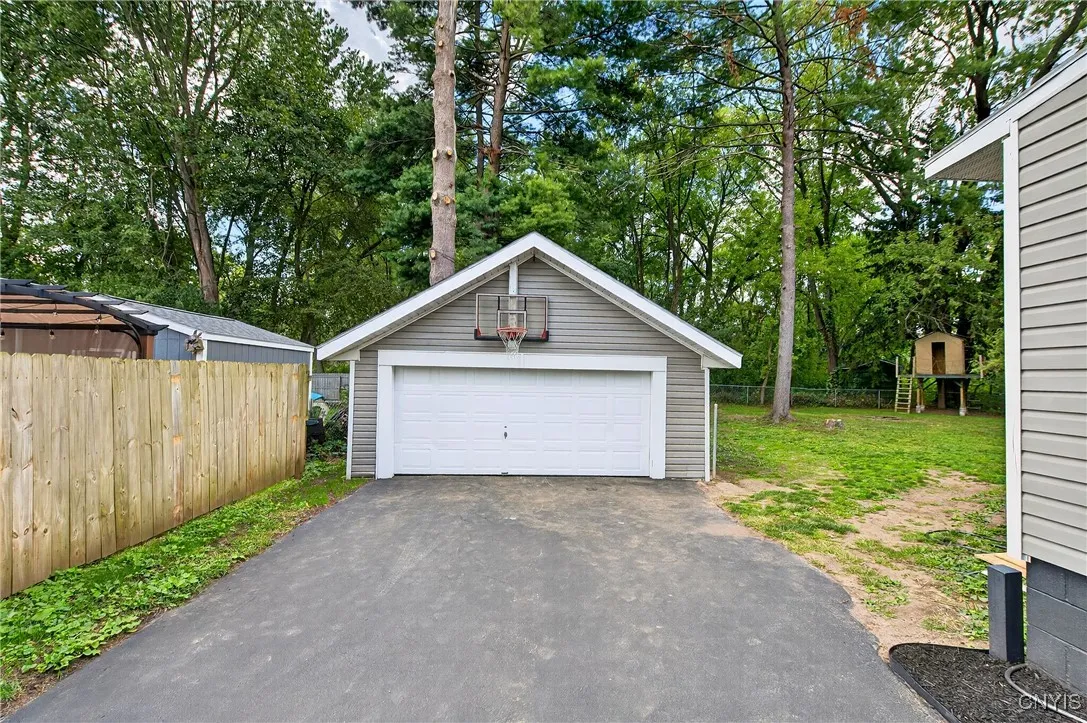509 Wright Avenue, Salina, New York 13211, Salina, New York 13211, 3 Bedrooms Bedrooms, 8 Rooms Rooms,1 BathroomBathrooms,Residential,Closed,509 Wright Avenue, Salina, New York 13211,0,S1637757
