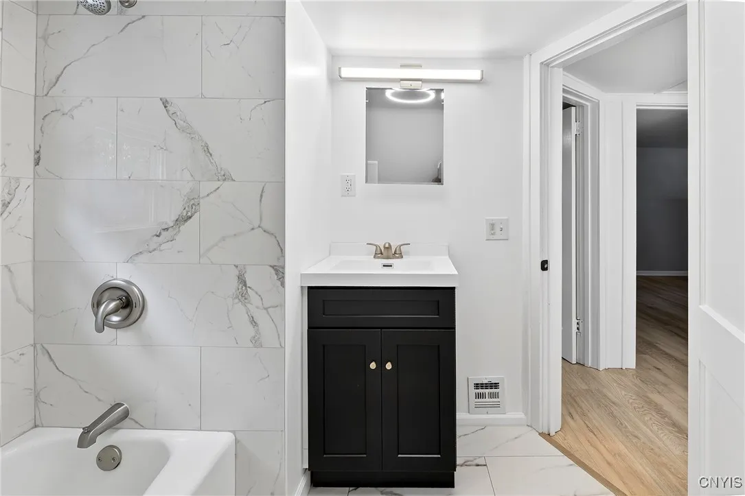 509 Wright Avenue, Salina, New York 13211, Salina, New York 13211, 3 Bedrooms Bedrooms, 8 Rooms Rooms,1 BathroomBathrooms,Residential,Closed,509 Wright Avenue, Salina, New York 13211,0,S1637757