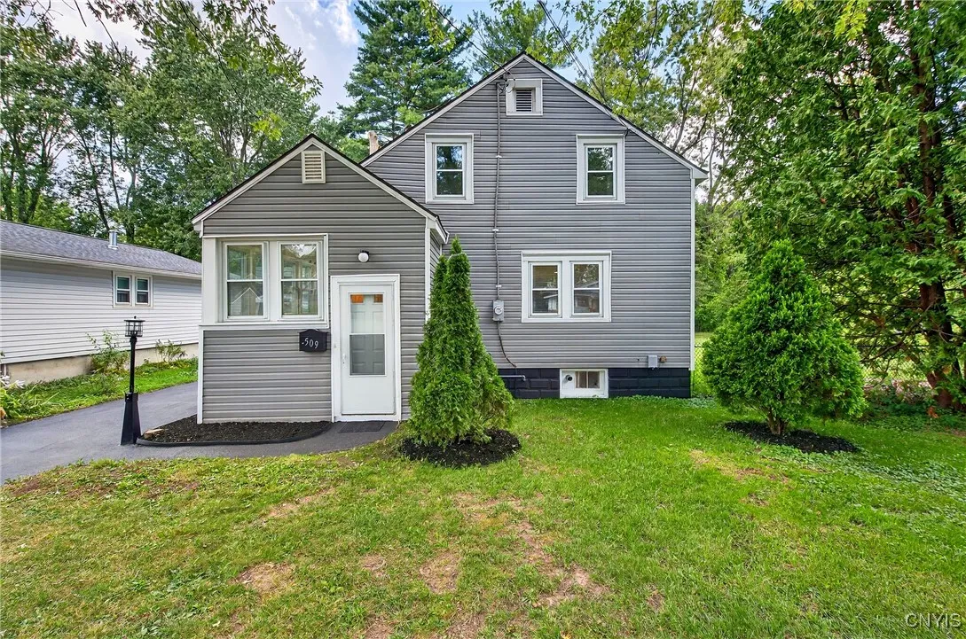 509 Wright Avenue, Salina, New York 13211, Salina, New York 13211, 3 Bedrooms Bedrooms, 8 Rooms Rooms,1 BathroomBathrooms,Residential,Closed,509 Wright Avenue, Salina, New York 13211,0,S1637757