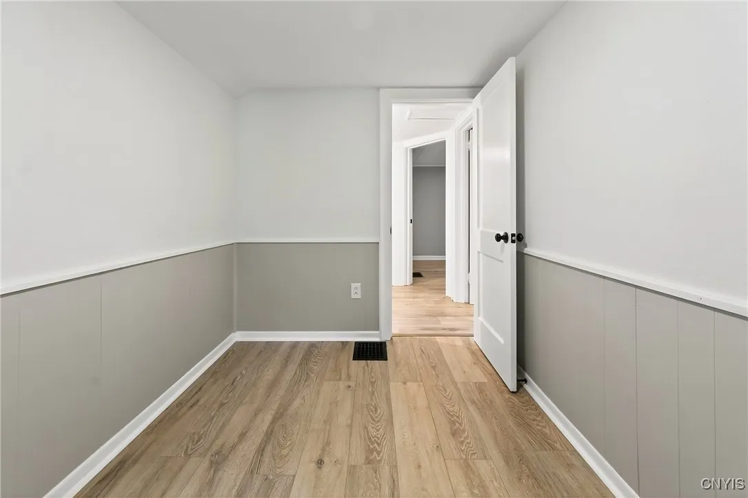 509 Wright Avenue, Salina, New York 13211, Salina, New York 13211, 3 Bedrooms Bedrooms, 8 Rooms Rooms,1 BathroomBathrooms,Residential,Closed,509 Wright Avenue, Salina, New York 13211,0,S1637757