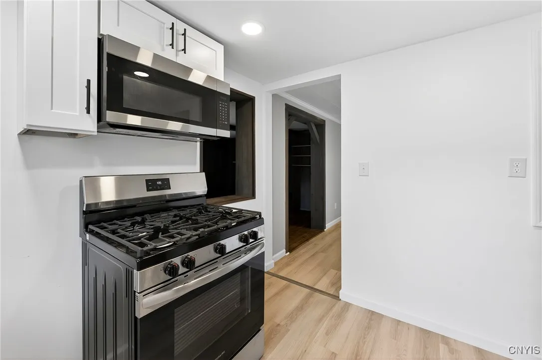 509 Wright Avenue, Salina, New York 13211, Salina, New York 13211, 3 Bedrooms Bedrooms, 8 Rooms Rooms,1 BathroomBathrooms,Residential,Closed,509 Wright Avenue, Salina, New York 13211,0,S1637757