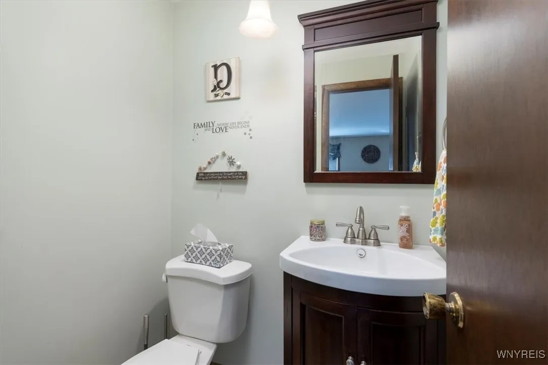 Lower level half bath