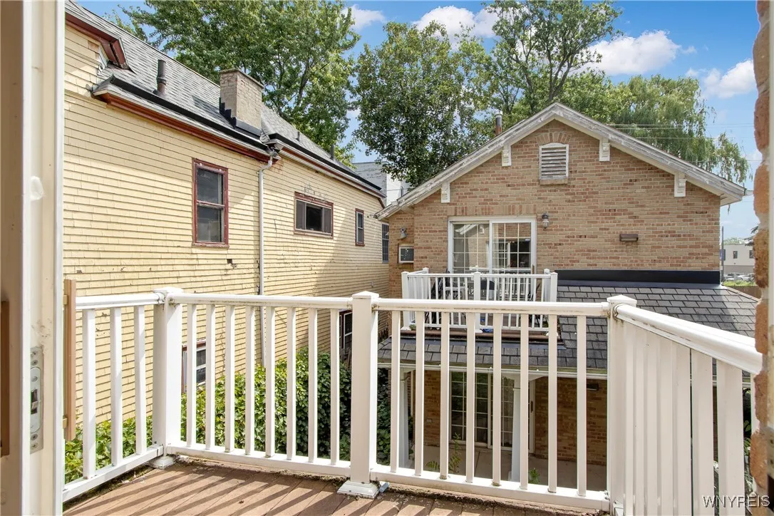 433 Linwood, Buffalo, New York 14209, Buffalo, New York 14209, 8 Bedrooms Bedrooms, ,Multi Family,For Sale,433 Linwood, Buffalo, New York 14209,0,B1636578