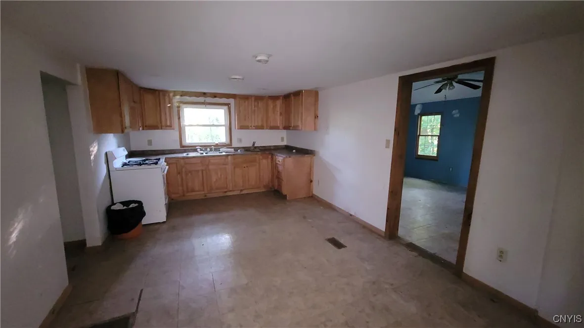 123 Piper Road, Herkimer, New York 13350, Herkimer, New York 13350, 1 Bedroom Bedrooms, 3 Rooms Rooms,1 BathroomBathrooms,Residential,For Sale,123 Piper Road, Herkimer, New York 13350,0,S1637221