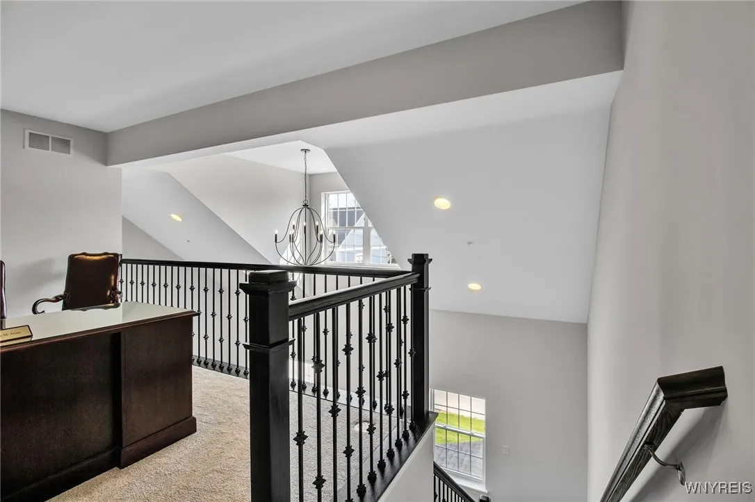 107 California Drive A, Amherst, New York 14221, Amherst, New York 14221, 2 Bedrooms Bedrooms, 7 Rooms Rooms,2 BathroomsBathrooms,Residential,For Sale,107 California Drive A, Amherst, New York 14221,0,B1637717