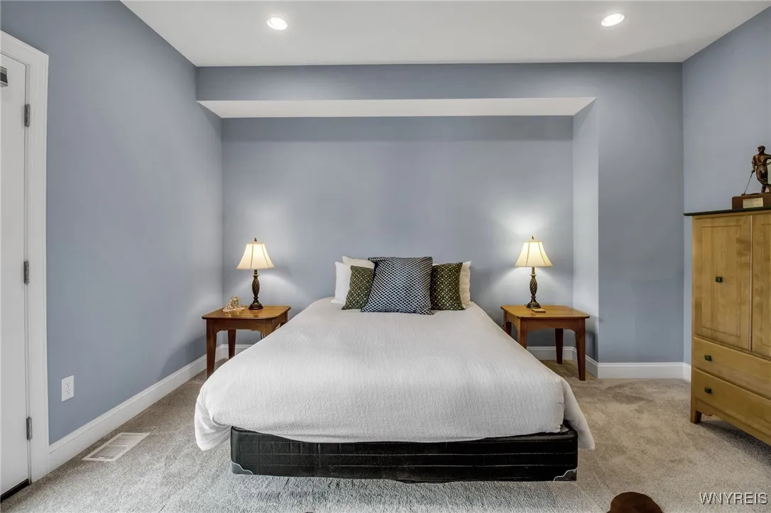 107 California Drive A, Amherst, New York 14221, Amherst, New York 14221, 2 Bedrooms Bedrooms, 7 Rooms Rooms,2 BathroomsBathrooms,Residential,For Sale,107 California Drive A, Amherst, New York 14221,0,B1637717