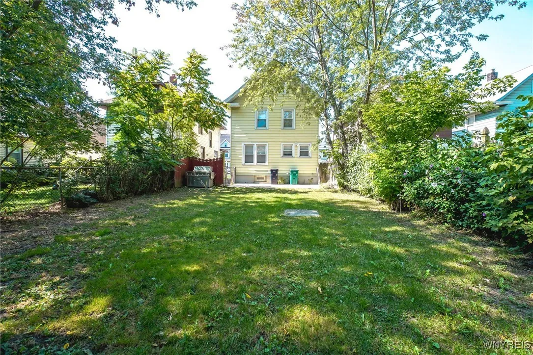 749 16th Street, Niagara Falls, New York 14301, Niagara Falls, New York 14301, 3 Bedrooms Bedrooms, 6 Rooms Rooms,1 BathroomBathrooms,Residential,For Sale,749 16th Street, Niagara Falls, New York 14301,0,B1637236