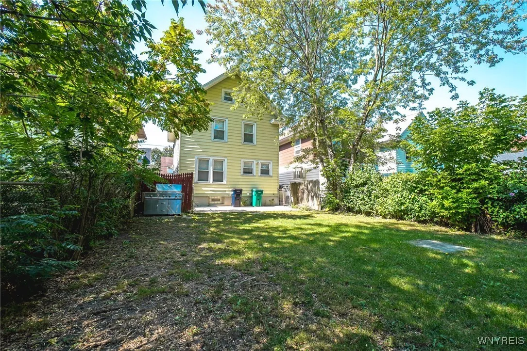 749 16th Street, Niagara Falls, New York 14301, Niagara Falls, New York 14301, 3 Bedrooms Bedrooms, 6 Rooms Rooms,1 BathroomBathrooms,Residential,For Sale,749 16th Street, Niagara Falls, New York 14301,0,B1637236