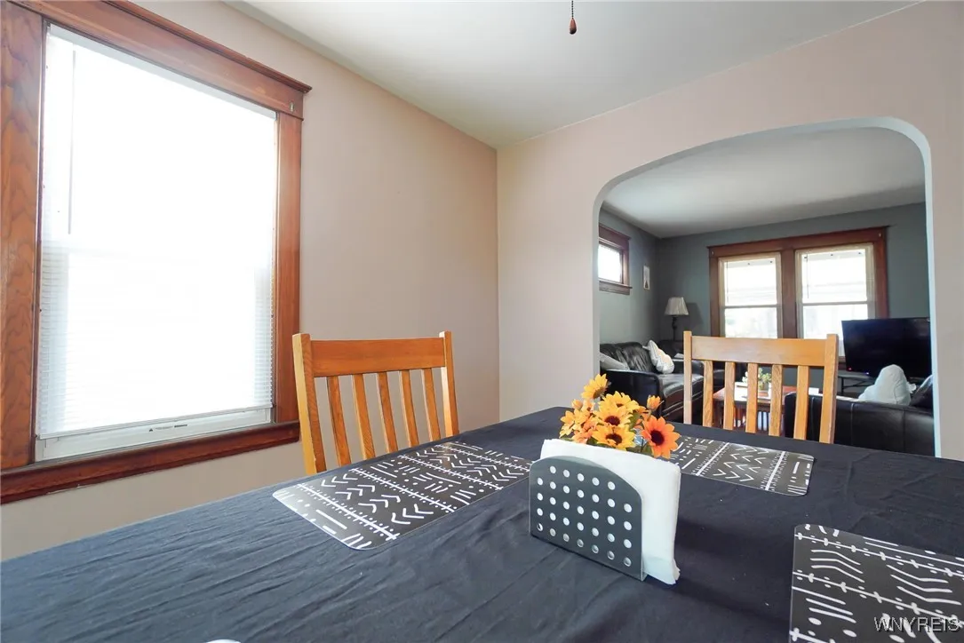 749 16th Street, Niagara Falls, New York 14301, Niagara Falls, New York 14301, 3 Bedrooms Bedrooms, 6 Rooms Rooms,1 BathroomBathrooms,Residential,For Sale,749 16th Street, Niagara Falls, New York 14301,0,B1637236