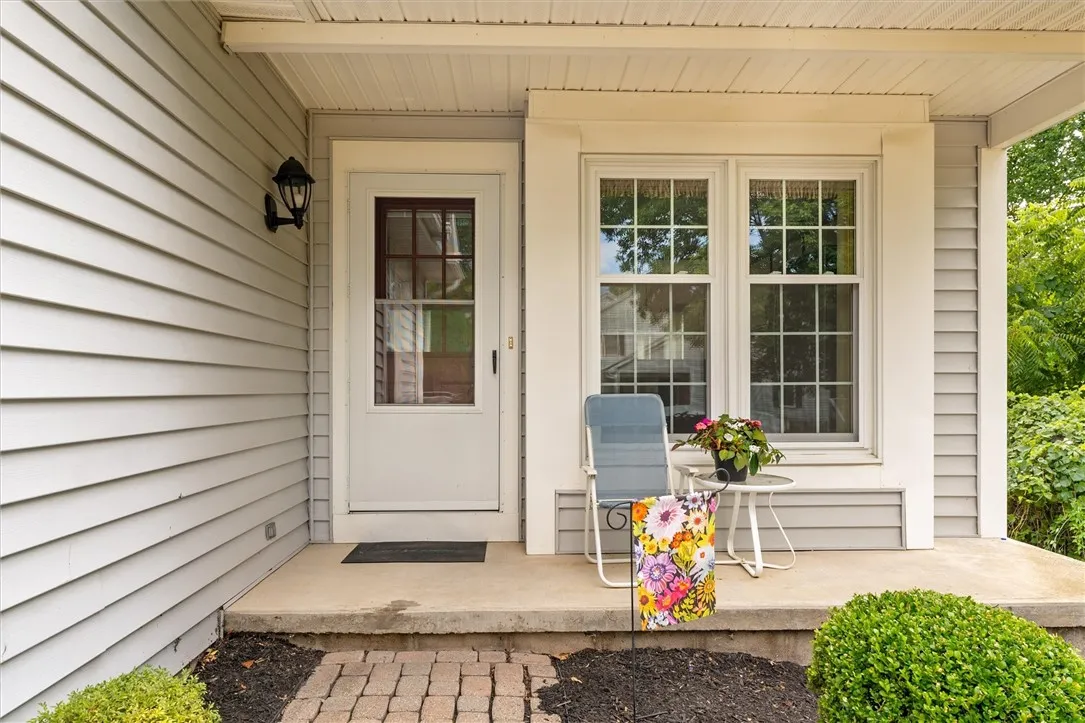 1331 Wellington Dr Drive, Victor, New York 14564, Victor, New York 14564, 2 Bedrooms Bedrooms, 5 Rooms Rooms,2 BathroomsBathrooms,Residential,Closed,1331 Wellington Dr Drive, Victor, New York 14564,0,R1637315