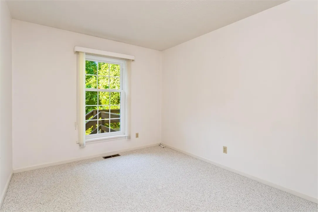 1331 Wellington Dr Drive, Victor, New York 14564, Victor, New York 14564, 2 Bedrooms Bedrooms, 5 Rooms Rooms,2 BathroomsBathrooms,Residential,Closed,1331 Wellington Dr Drive, Victor, New York 14564,0,R1637315