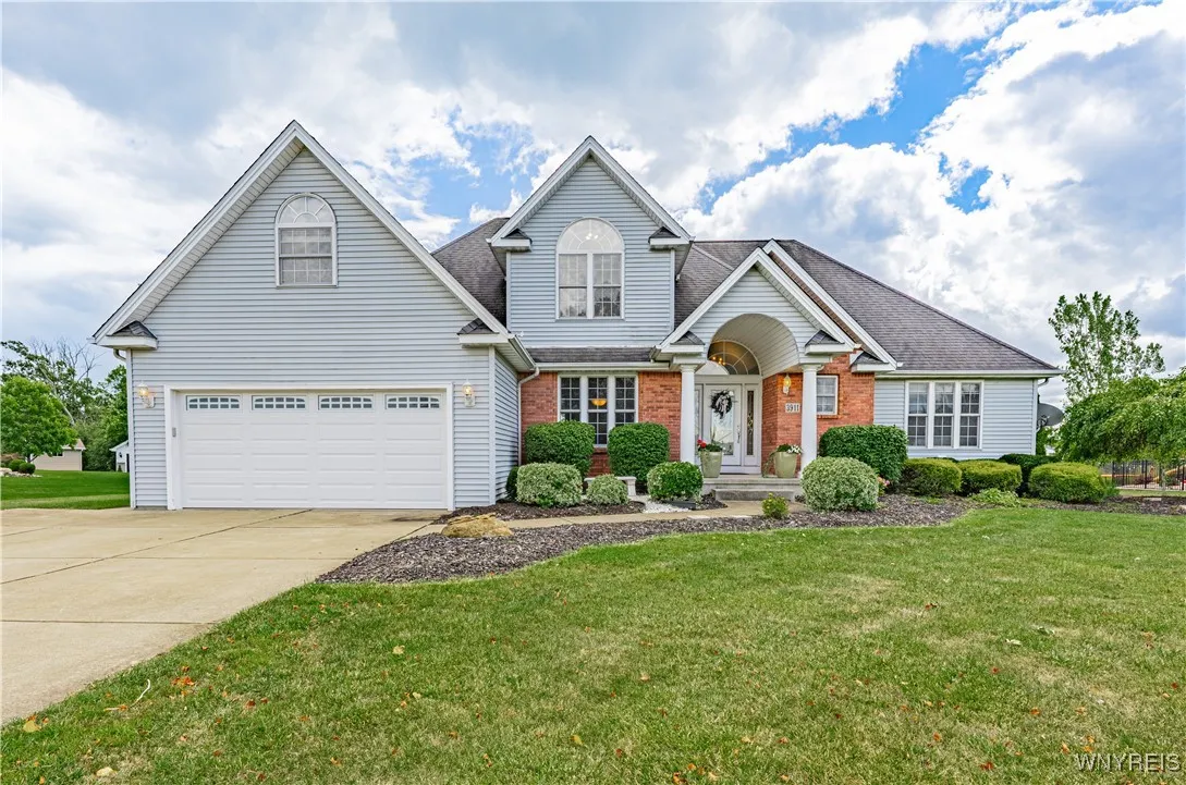 3911 Wildwing Drive, Wheatfield, New York 14120, Wheatfield, New York 14120, 4 Bedrooms Bedrooms, 7 Rooms Rooms,2 BathroomsBathrooms,Residential,Closed,3911 Wildwing Drive, Wheatfield, New York 14120,0,B1636823