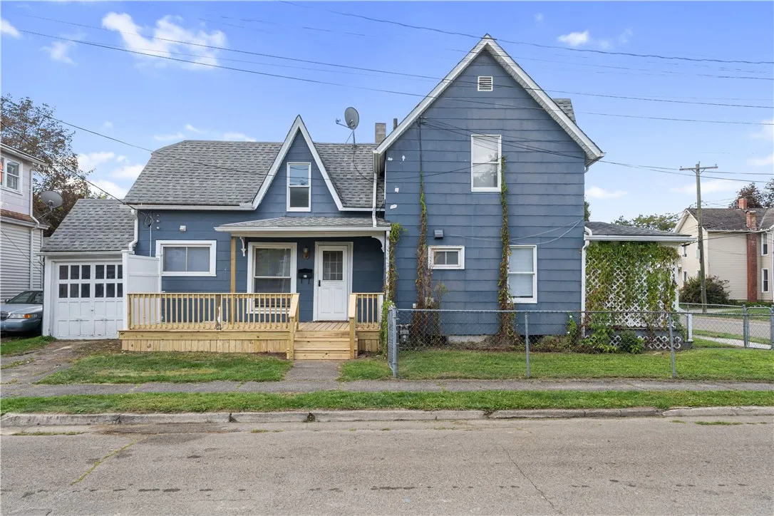 27 East Washington Street, Hornell, New York 14843, Hornell, New York 14843, 3 Bedrooms Bedrooms, 6 Rooms Rooms,1 BathroomBathrooms,Residential,Closed,27 East Washington Street, Hornell, New York 14843,0,R1635810