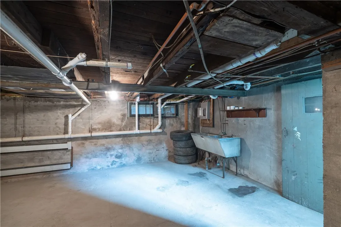 27 East Washington Street, Hornell, New York 14843, Hornell, New York 14843, 3 Bedrooms Bedrooms, 6 Rooms Rooms,1 BathroomBathrooms,Residential,Closed,27 East Washington Street, Hornell, New York 14843,0,R1635810