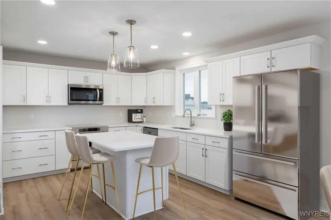 122 Sandywood Circle, Grand Island, New York 14072, Grand Island, New York 14072, 4 Bedrooms Bedrooms, 8 Rooms Rooms,2 BathroomsBathrooms,Residential,For Sale,122 Sandywood Circle, Grand Island, New York 14072,0,B1637093