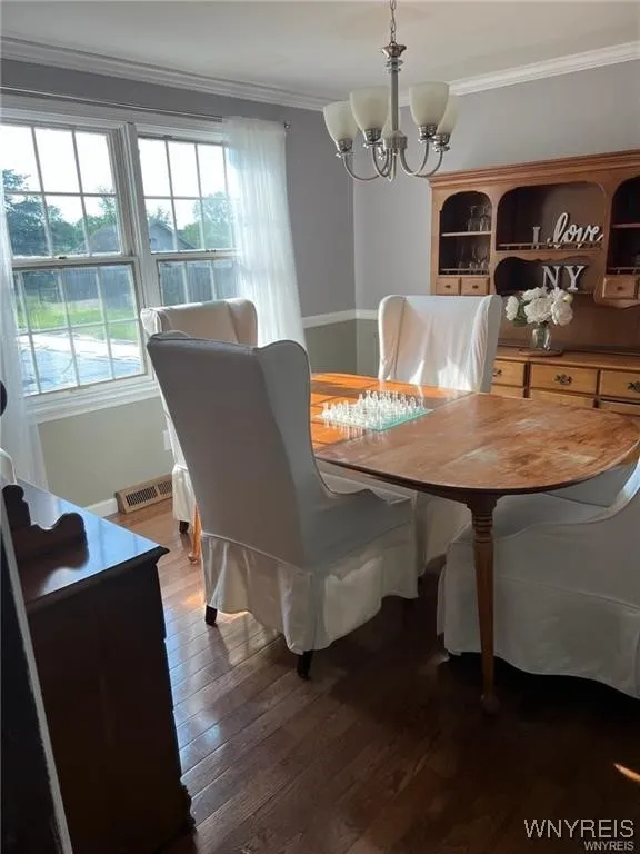 2666 Stony Point Road, Grand Island, New York 1407, Grand Island, New York 14072, 5 Bedrooms Bedrooms, 9 Rooms Rooms,2 BathroomsBathrooms,Residential,For Sale,2666 Stony Point Road, Grand Island, New York 1407,0,B1637857