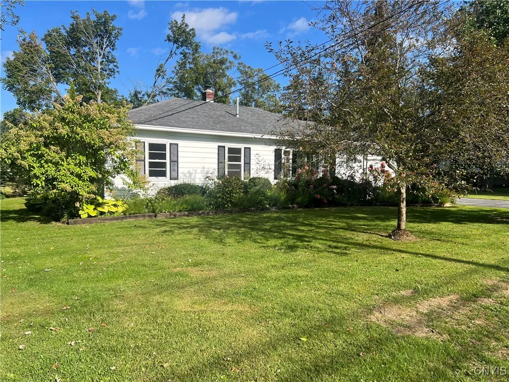 35 Grove Street, Adams, New York 13605, Adams, New York 13605, 3 Bedrooms Bedrooms, 8 Rooms Rooms,1 BathroomBathrooms,Residential,Closed,35 Grove Street, Adams, New York 13605,0,S1637866
