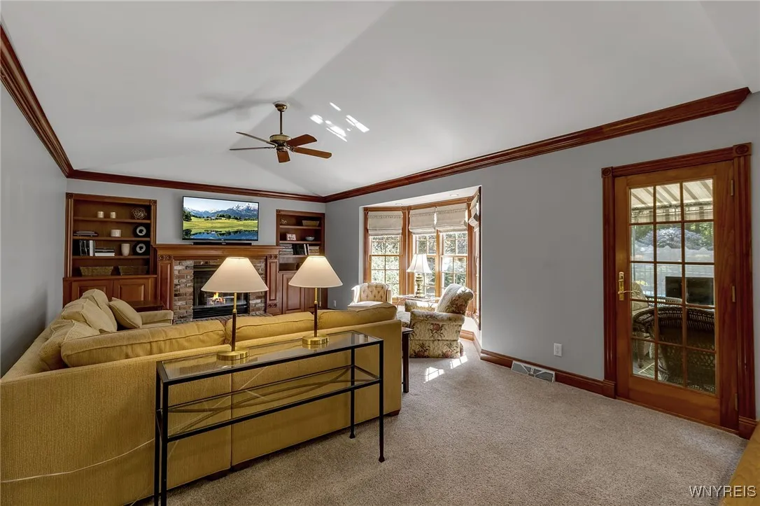 8155 Clarherst Drive, Clarence, New York 14051, Clarence, New York 14051, 4 Bedrooms Bedrooms, 10 Rooms Rooms,2 BathroomsBathrooms,Residential,For Sale,8155 Clarherst Drive, Clarence, New York 14051,0,B1637604