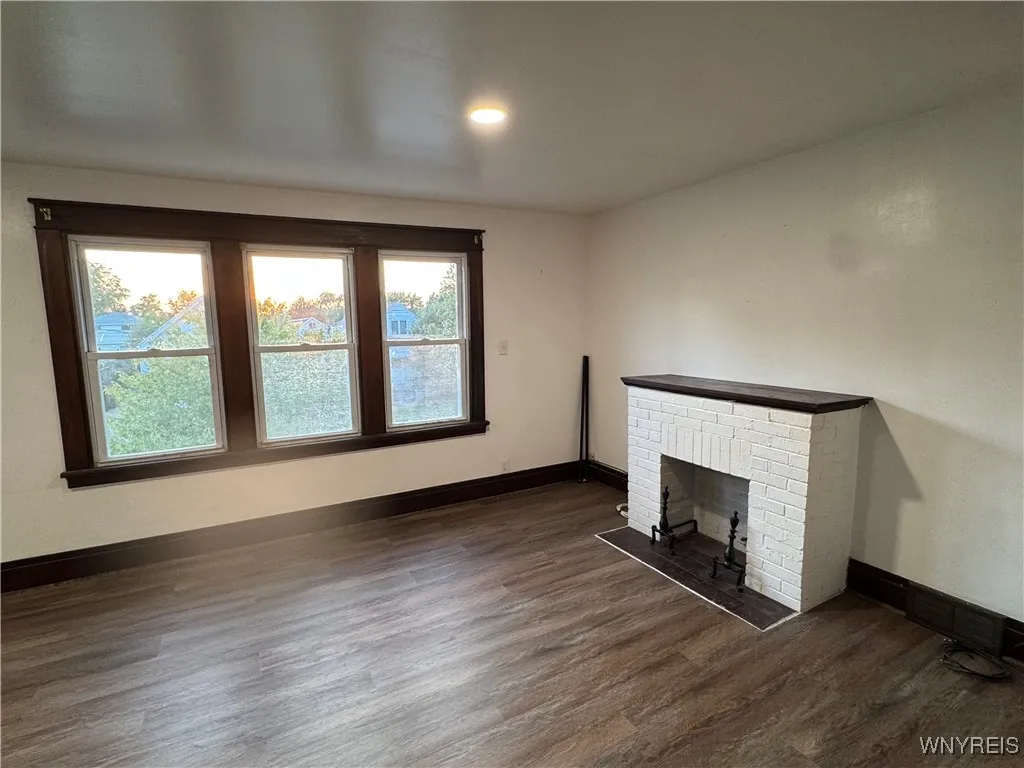 141 Hawthorne Avenue, Tonawanda, New York 14223, Tonawanda, New York 14223, 2 Bedrooms Bedrooms, 5 Rooms Rooms,1 BathroomBathrooms,Residential Lease,Closed,141 Hawthorne Avenue, Tonawanda, New York 14223,0,B1637840