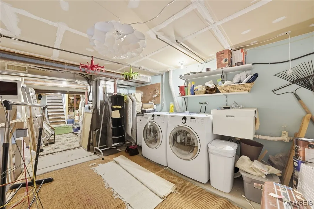 4d Beacon Park D, Amherst, New York 14228, Amherst, New York 14228, 2 Bedrooms Bedrooms, 7 Rooms Rooms,2 BathroomsBathrooms,Residential,For Sale,4d Beacon Park D, Amherst, New York 14228,0,B1637290