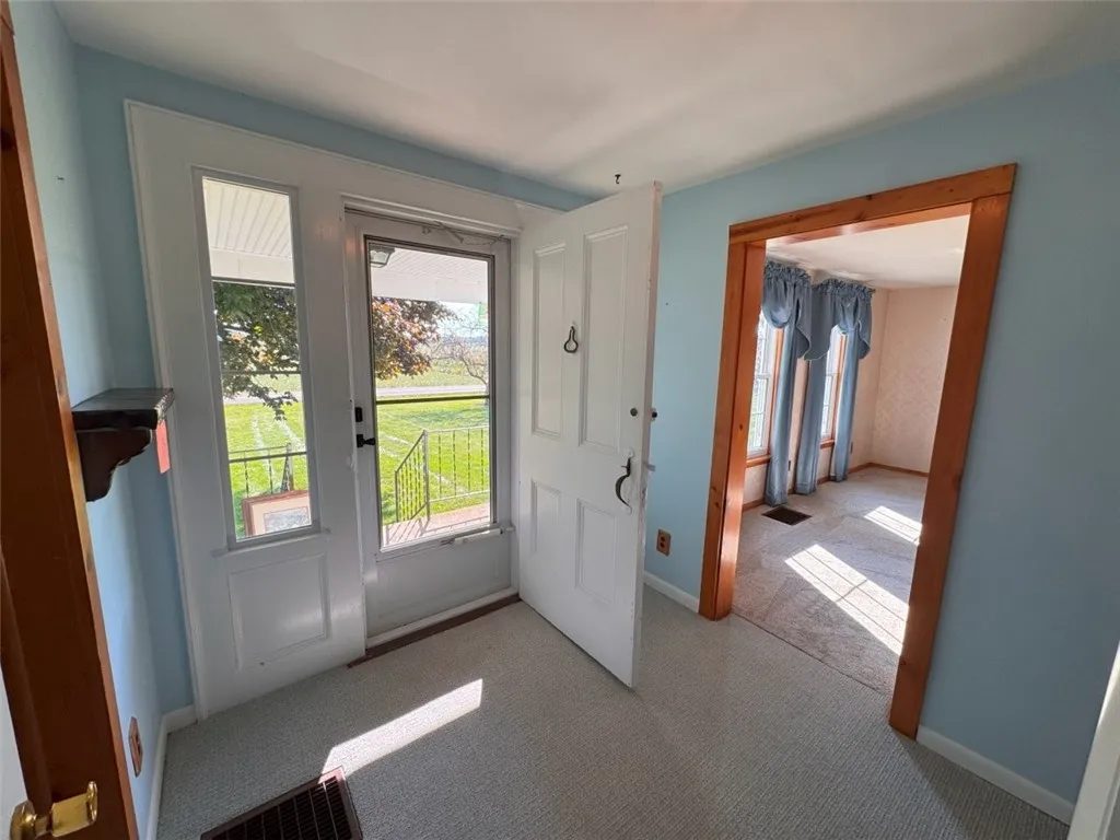 1756 Whiskey Hill, Waterloo, New York 13165, Waterloo, New York 13165, 5 Bedrooms Bedrooms, 9 Rooms Rooms,1 BathroomBathrooms,Residential,Closed,1756 Whiskey Hill, Waterloo, New York 13165,0,R1637811