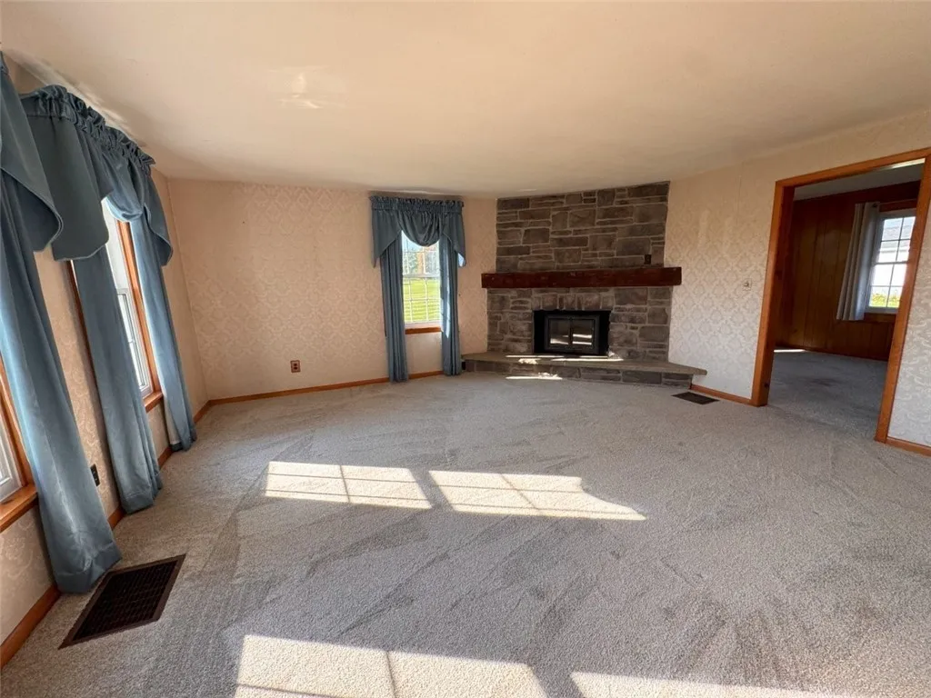 1756 Whiskey Hill, Waterloo, New York 13165, Waterloo, New York 13165, 5 Bedrooms Bedrooms, 9 Rooms Rooms,1 BathroomBathrooms,Residential,Closed,1756 Whiskey Hill, Waterloo, New York 13165,0,R1637811