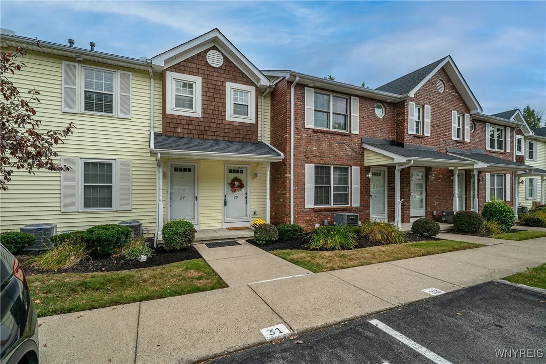 29 Olde Stone Lane, Lancaster, New York 14086, Lancaster, New York 14086, 2 Bedrooms Bedrooms, 6 Rooms Rooms,2 BathroomsBathrooms,Residential,Closed,29 Olde Stone Lane, Lancaster, New York 14086,0,B1636657