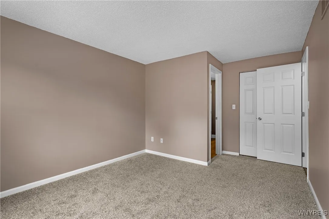 29 Olde Stone Lane, Lancaster, New York 14086, Lancaster, New York 14086, 2 Bedrooms Bedrooms, 6 Rooms Rooms,2 BathroomsBathrooms,Residential,Closed,29 Olde Stone Lane, Lancaster, New York 14086,0,B1636657