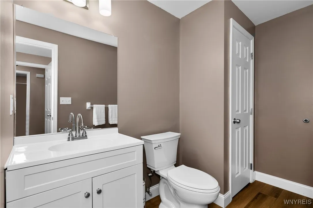 29 Olde Stone Lane, Lancaster, New York 14086, Lancaster, New York 14086, 2 Bedrooms Bedrooms, 6 Rooms Rooms,2 BathroomsBathrooms,Residential,Closed,29 Olde Stone Lane, Lancaster, New York 14086,0,B1636657
