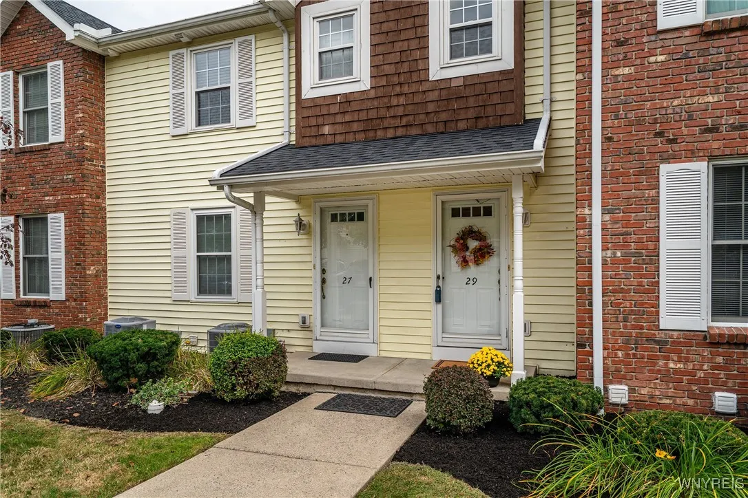 29 Olde Stone Lane, Lancaster, New York 14086, Lancaster, New York 14086, 2 Bedrooms Bedrooms, 6 Rooms Rooms,2 BathroomsBathrooms,Residential,Closed,29 Olde Stone Lane, Lancaster, New York 14086,0,B1636657