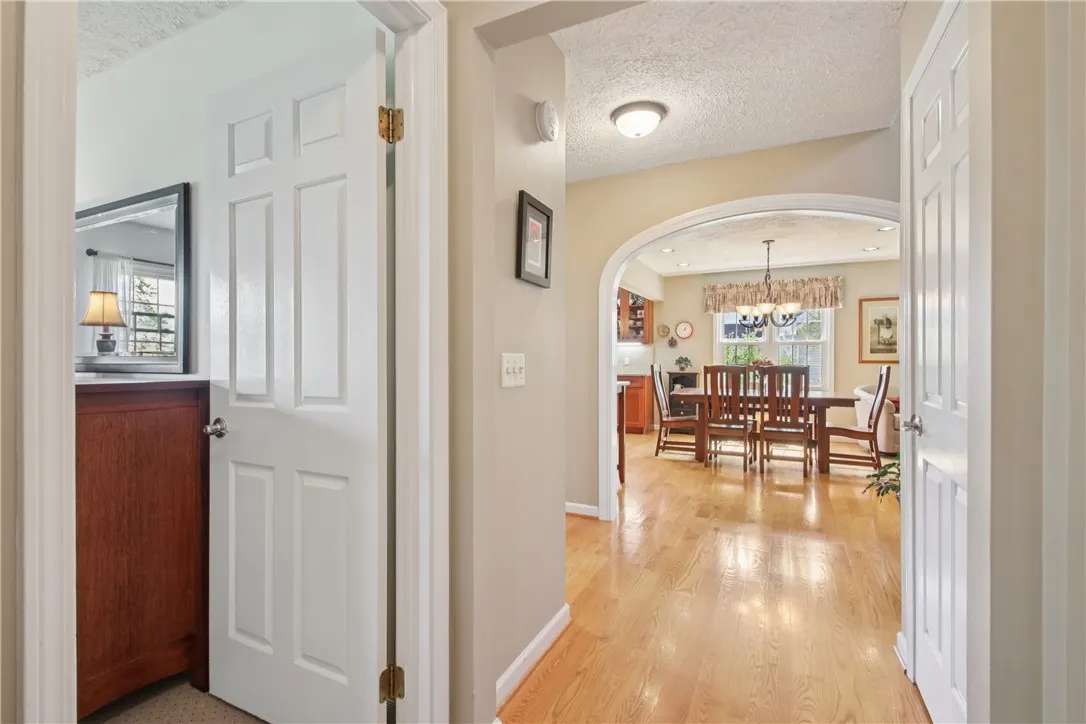 12 Jamie Lynn Drive, Chili, New York 14428, Chili, New York 14428, 3 Bedrooms Bedrooms, 6 Rooms Rooms,2 BathroomsBathrooms,Residential,Closed,12 Jamie Lynn Drive, Chili, New York 14428,0,R1637902