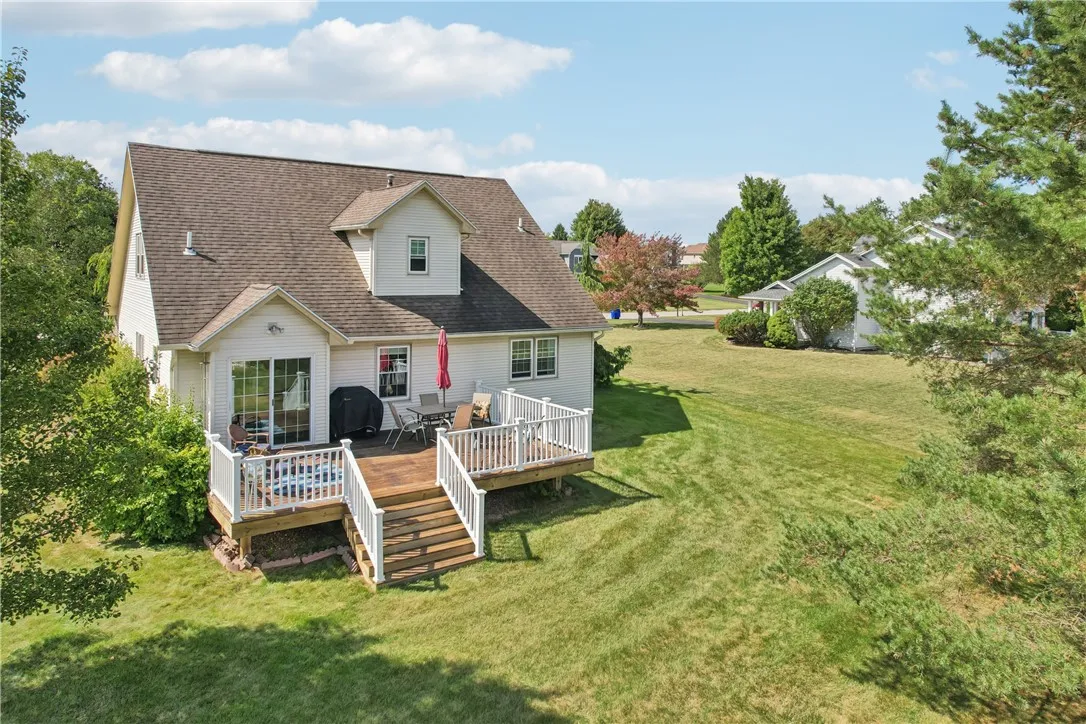 12 Jamie Lynn Drive, Chili, New York 14428, Chili, New York 14428, 3 Bedrooms Bedrooms, 6 Rooms Rooms,2 BathroomsBathrooms,Residential,Closed,12 Jamie Lynn Drive, Chili, New York 14428,0,R1637902