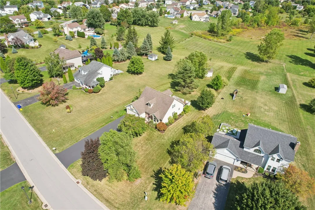 12 Jamie Lynn Drive, Chili, New York 14428, Chili, New York 14428, 3 Bedrooms Bedrooms, 6 Rooms Rooms,2 BathroomsBathrooms,Residential,Closed,12 Jamie Lynn Drive, Chili, New York 14428,0,R1637902